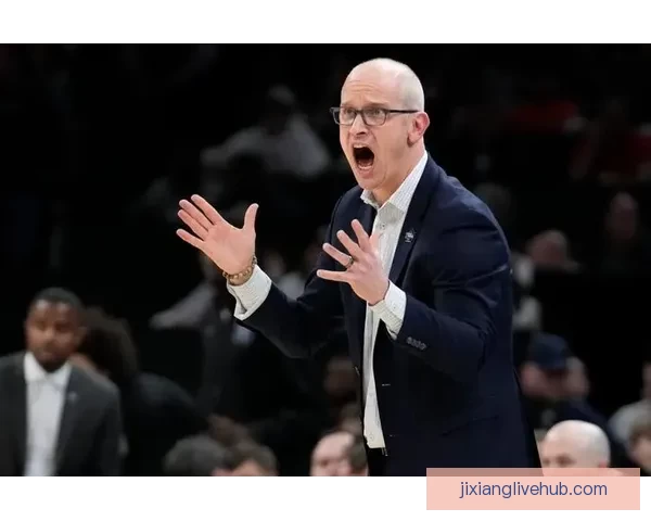 赫尔利曾拒湖人六年七千万合同 称愿听取名帅伊佐教练的分析和建议 赫尔利曾拒湖人六年七千万合同 称愿听取名帅伊佐教练的分析和建议