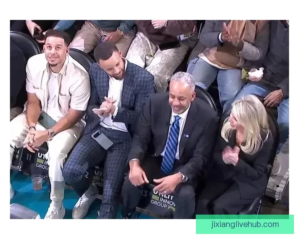 戴尔-库里黄蜂30号球衣退役 塞斯发言祝贺父亲荣耀时刻 戴尔-库里黄蜂30号球衣退役 塞斯发言祝贺父亲荣耀时刻